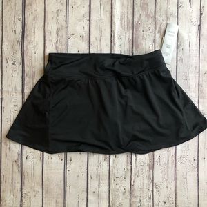 NWT Ideology Performance Skort